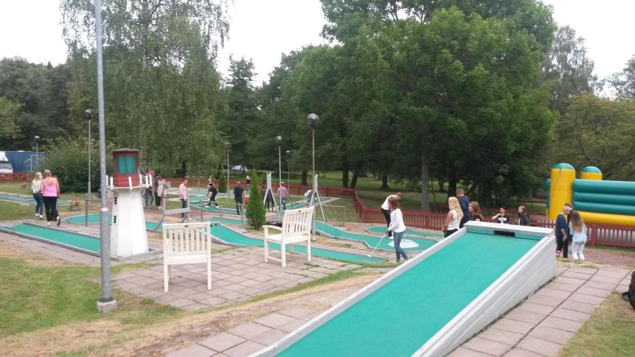 Groena Uddens Camping マリエハムン エクステリア 写真